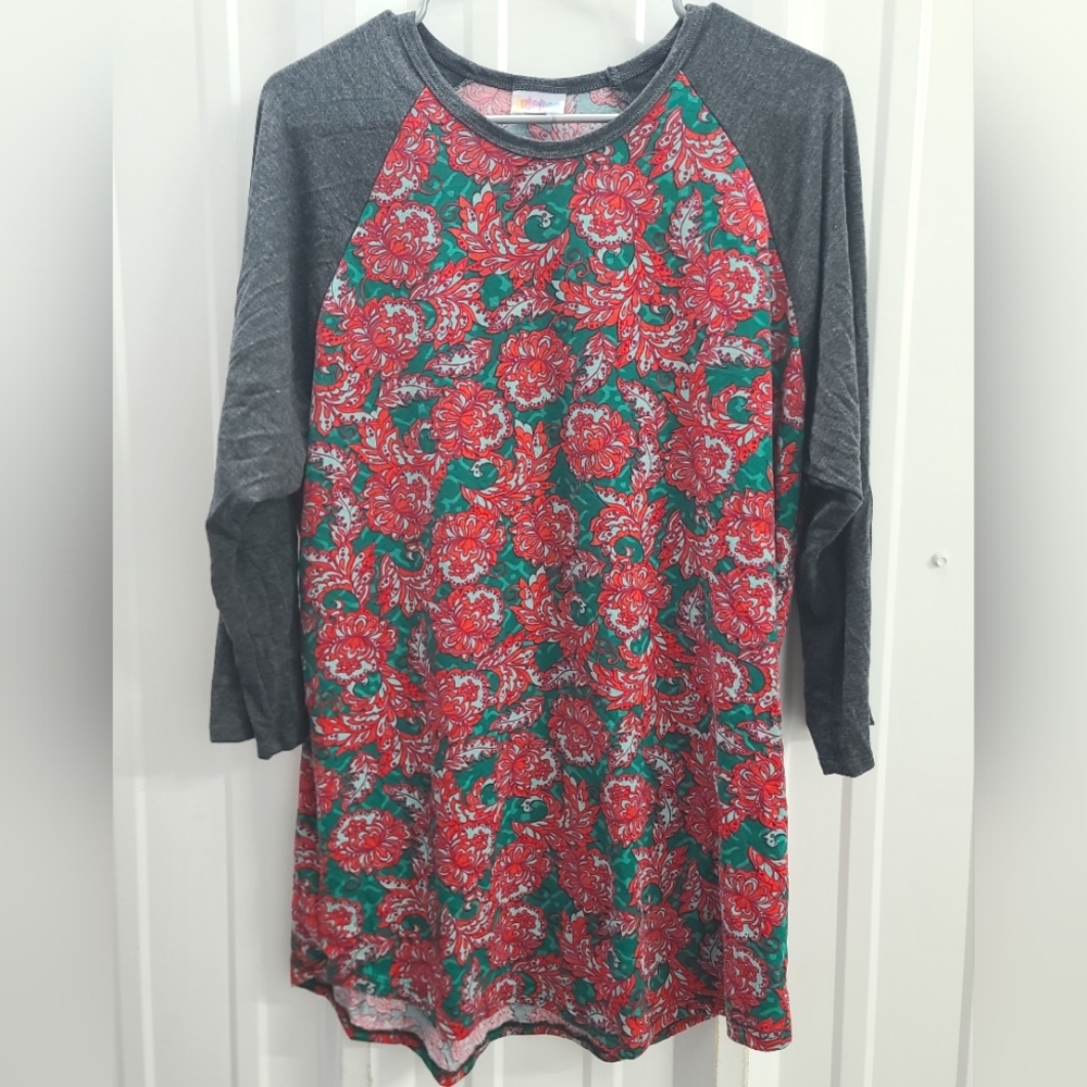 Paisley Floral Christmas Red/Green Top 2XL